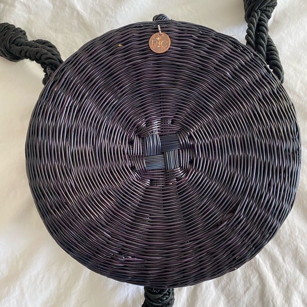 PC Round Basket Weave Purse with Large Black Tassel - Picture 8 of 8